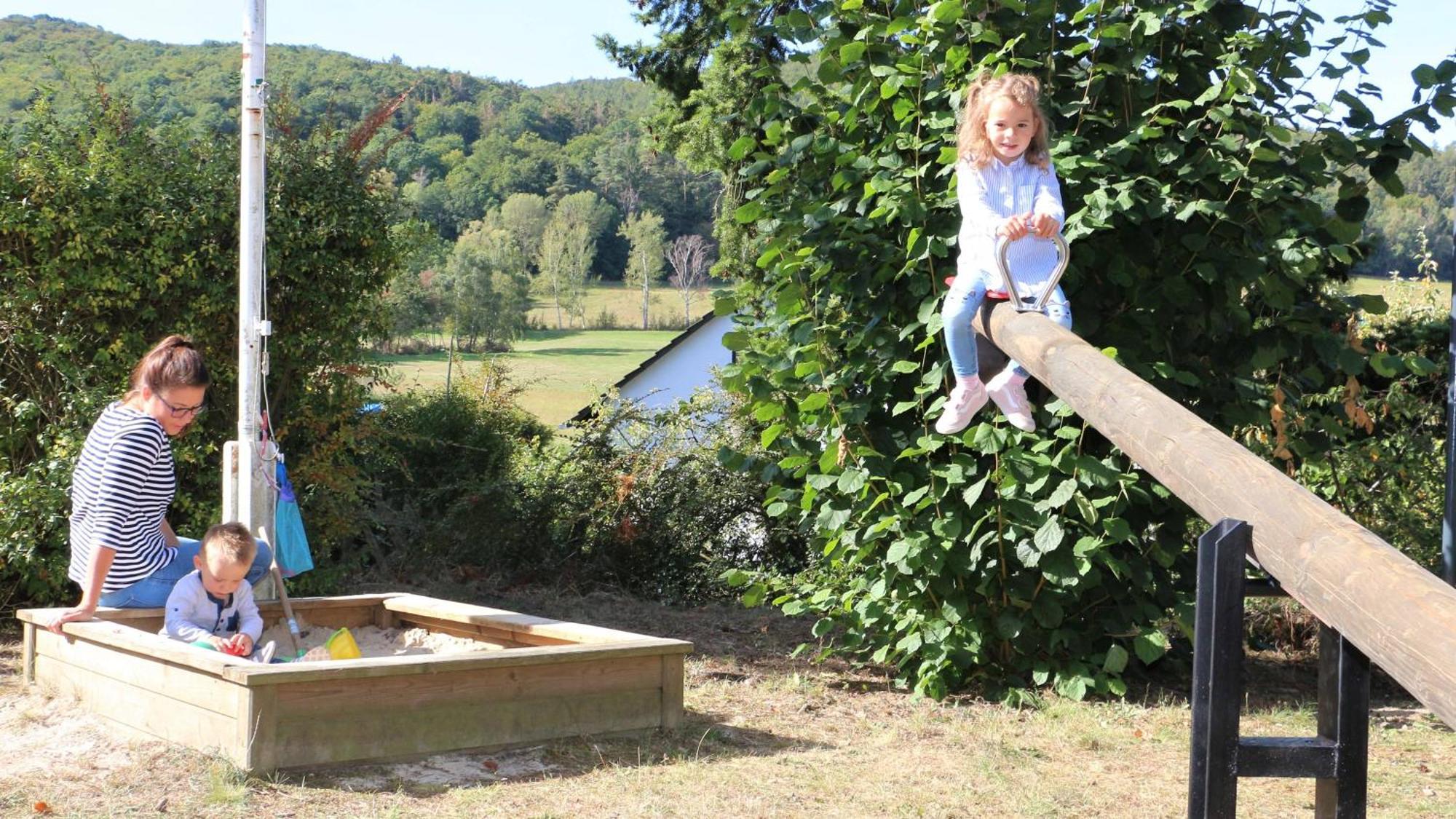 Ferienhaus Schoene Aussicht Ferienwohnung Rot Hemfurth-Edersee ภายนอก รูปภาพ